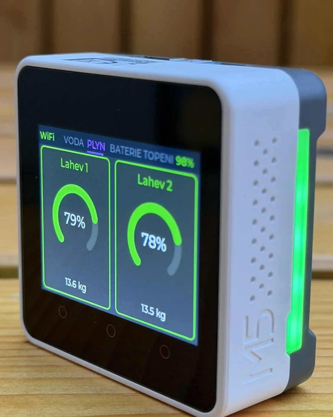 Mini dashboard SmartVan s obrazovkou obsahu plynových lahví